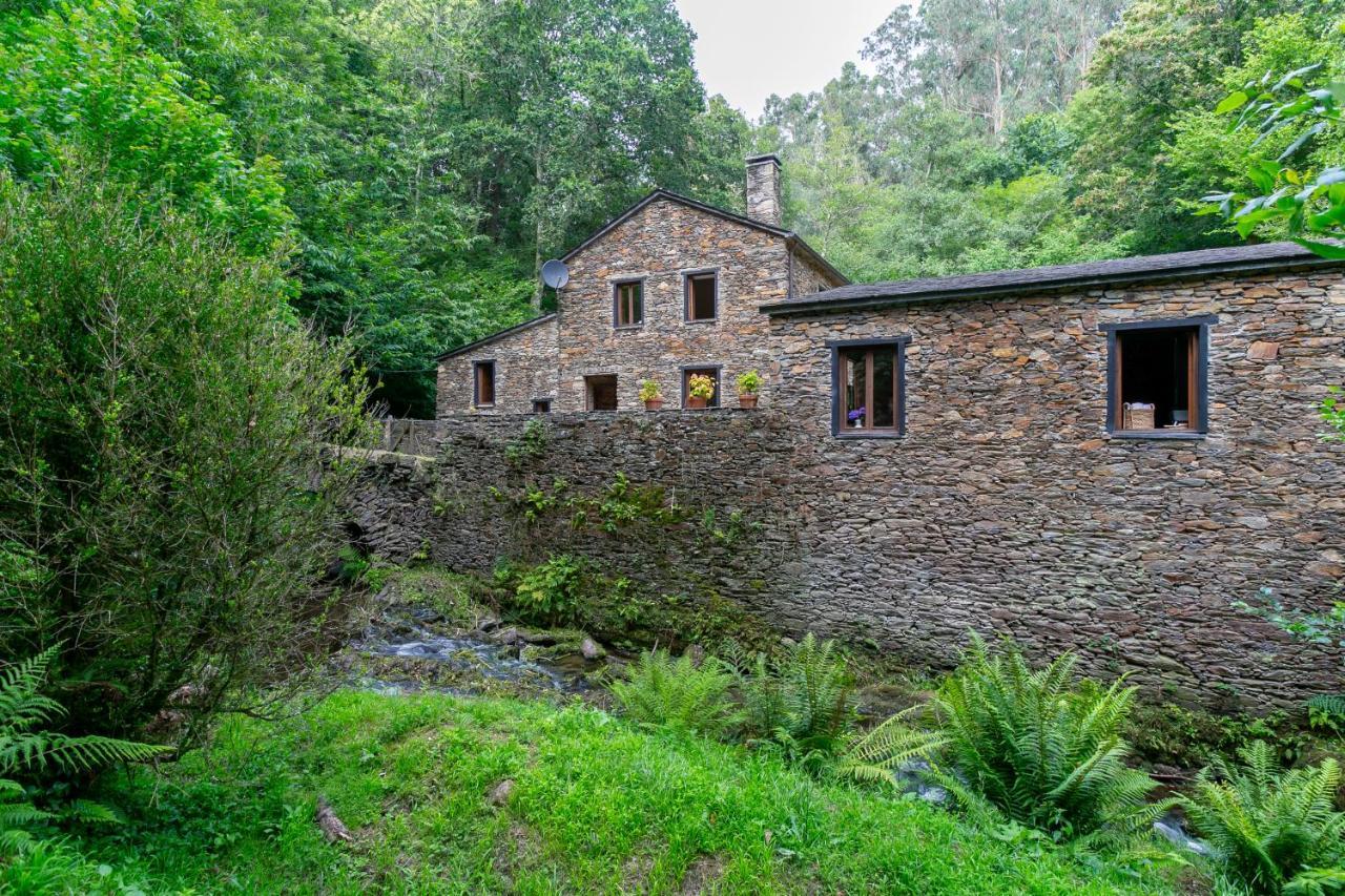 Casas Del Molino - Muinos Do Mainzoso Turismo Rural Paderne Exteriör bild