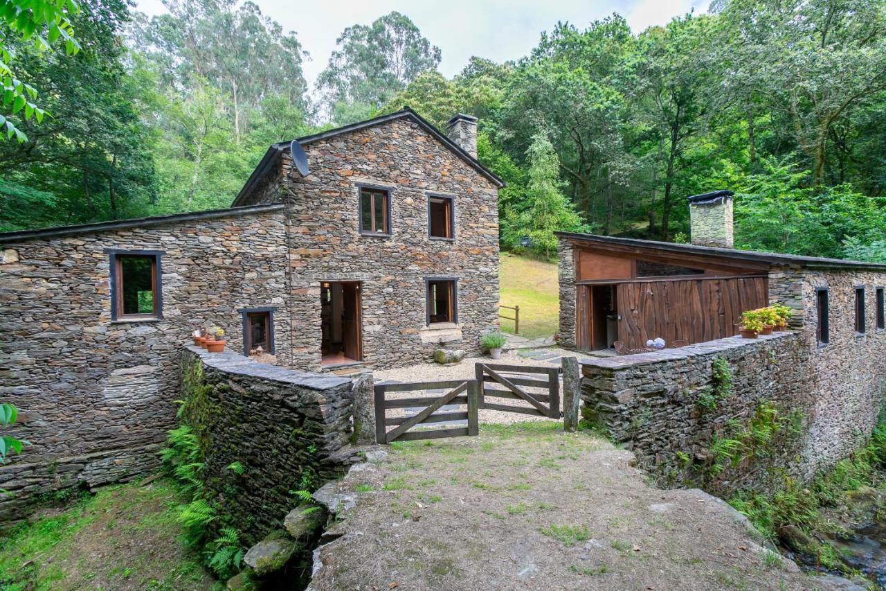 Casas Del Molino - Muinos Do Mainzoso Turismo Rural Paderne Exteriör bild