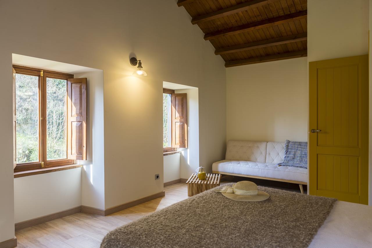 Casas Del Molino - Muinos Do Mainzoso Turismo Rural Paderne Exteriör bild